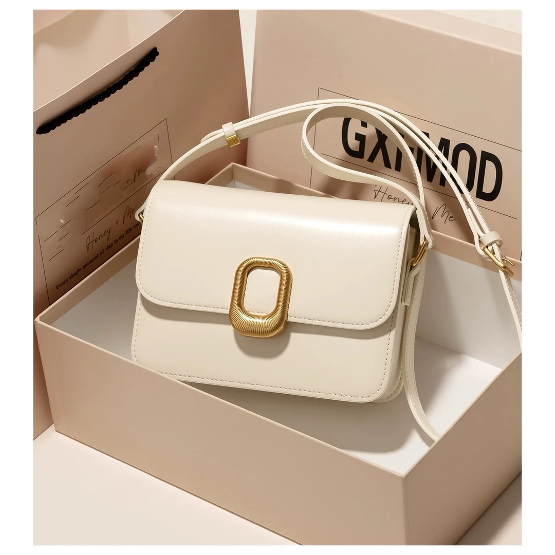 新款轻奢百搭高级感气质时尚斜挎女士包893白