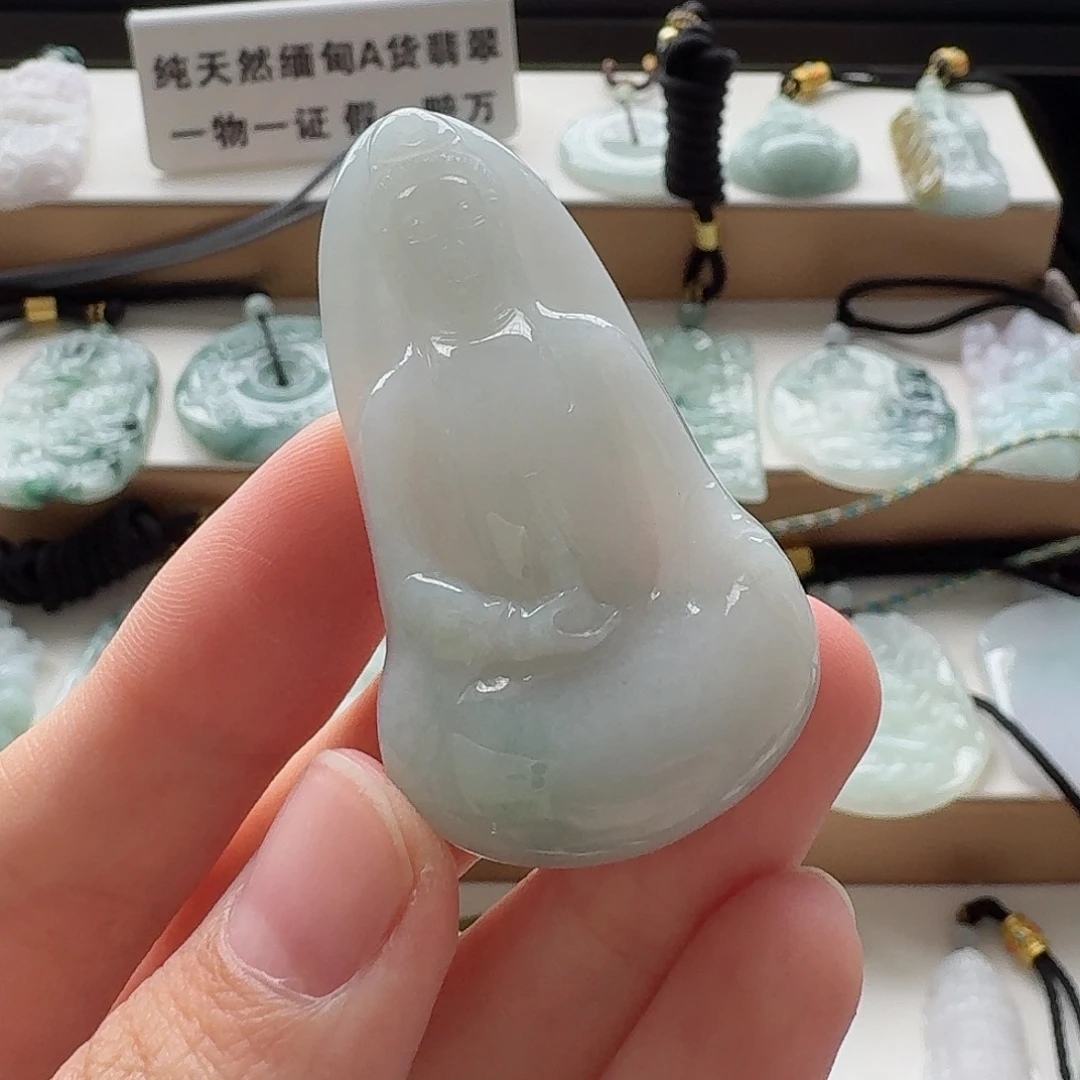 当****颈饰未镶嵌翡翠翡翠