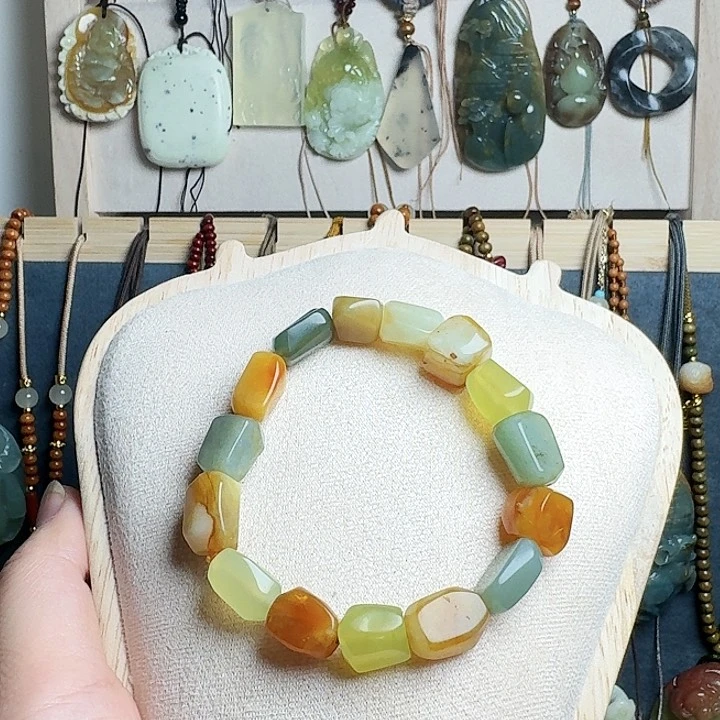 未镶嵌蛇纹石玉手链