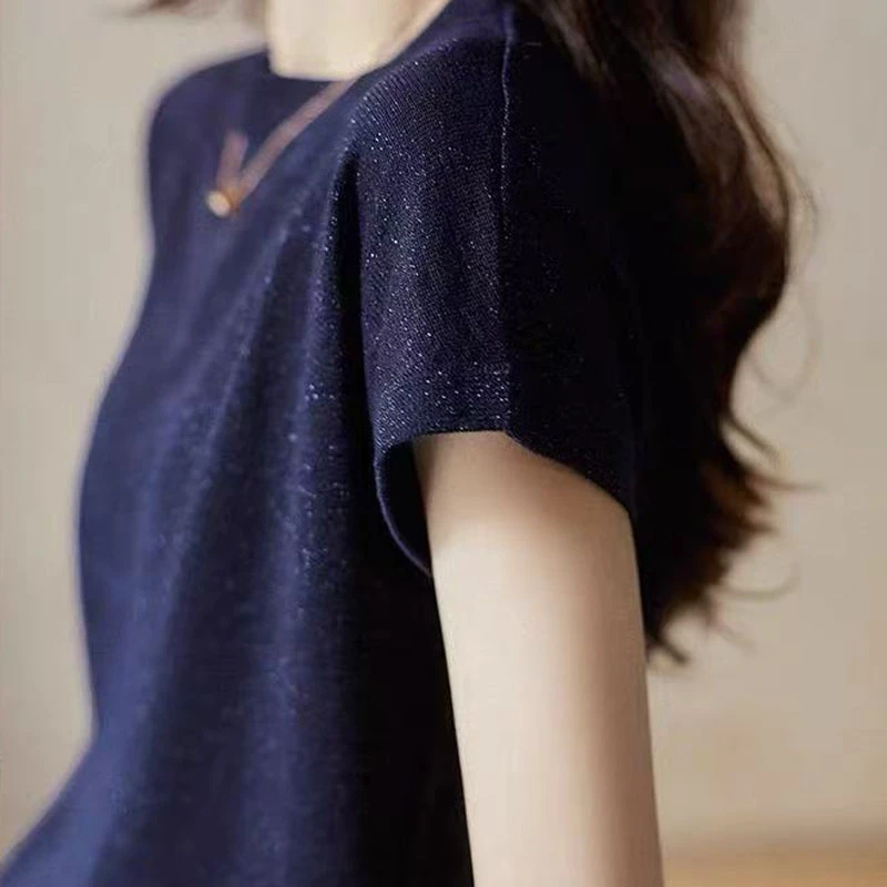 高级感纯色亮丝针织衫短袖