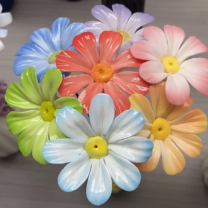 陶瓷纯手工捏花设计