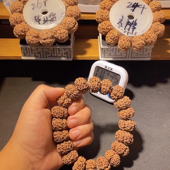 小****金刚菩提手串金刚