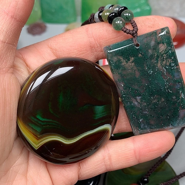 笑***生玛瑙/玉髓未镶嵌颈饰