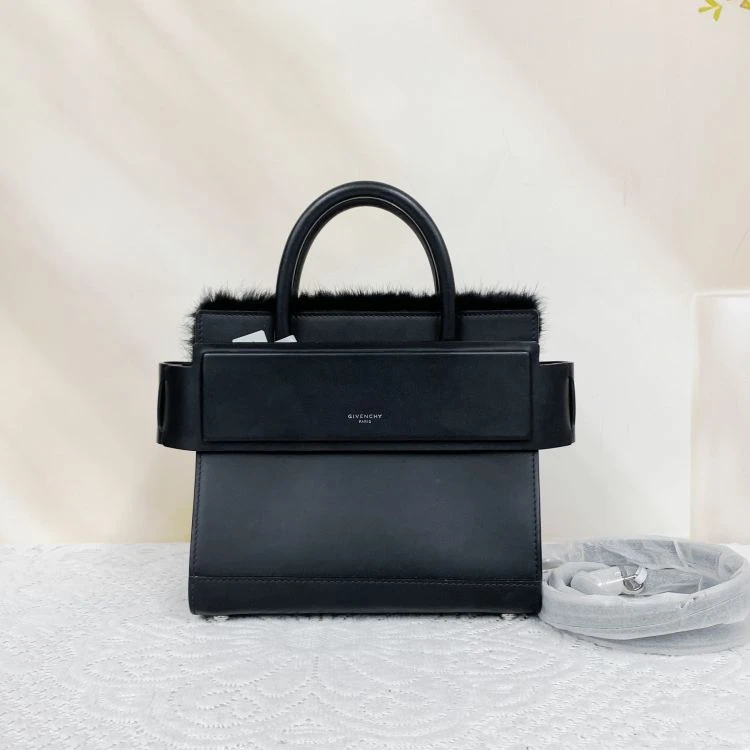 95新/纪梵希/C18371524547/[251122zbb]