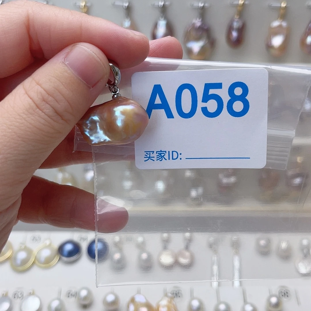 颈饰未镶嵌淡水珍珠