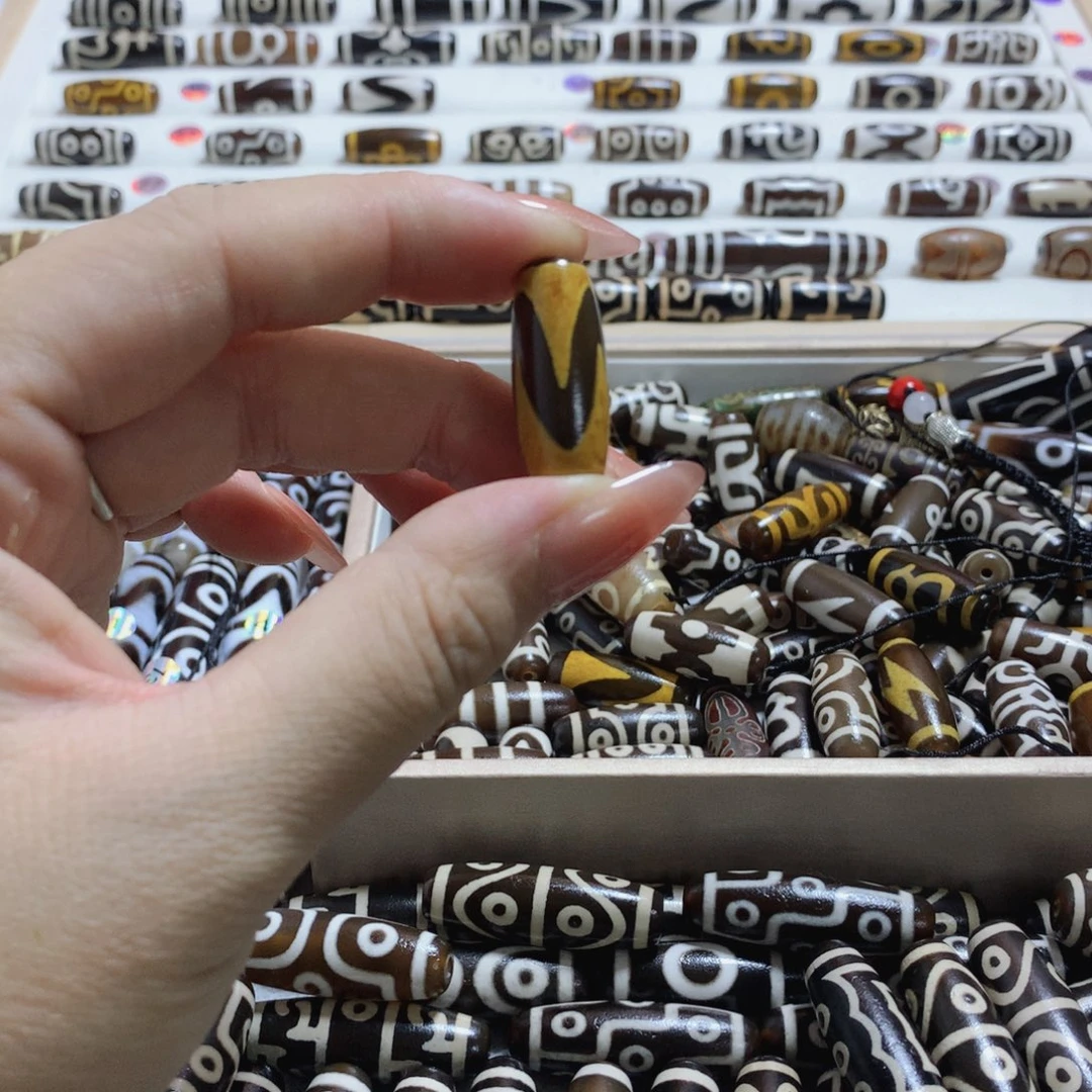 未镶嵌颈饰玛瑙/玉髓