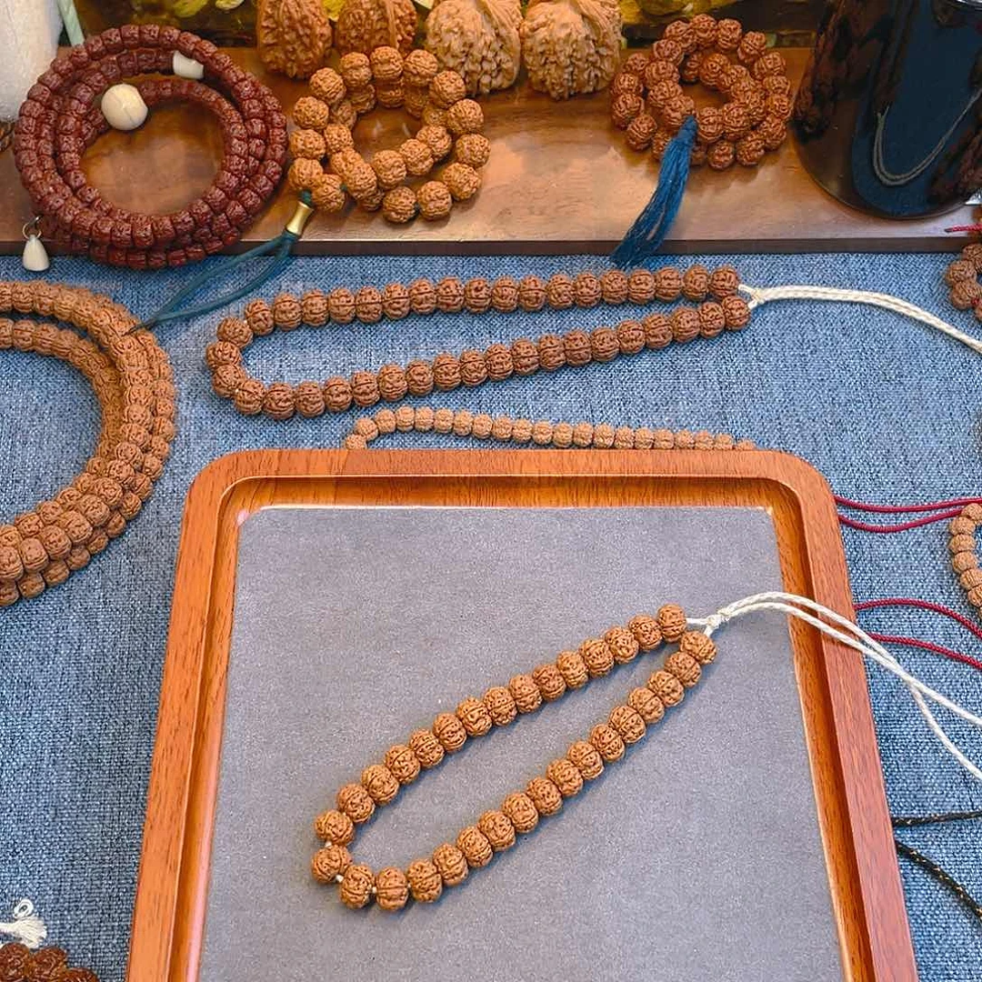 金刚菩提手串拙**心凹底梅花10