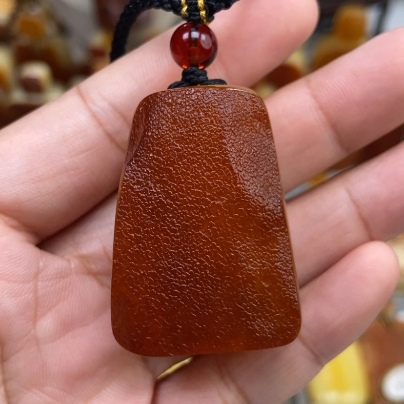 【闪购商品】琥珀颈饰未镶嵌