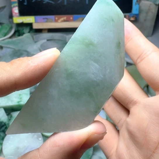 颈饰未镶嵌翡翠57667