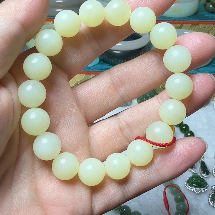 和田玉未镶嵌手串