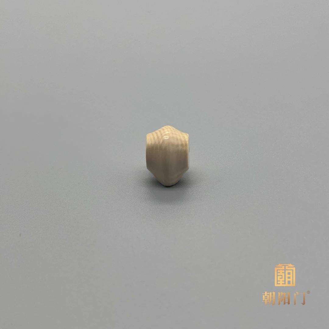 【0561】猛犸牙“鲨鱼鳍三通”10*10mm左右1.5孔道精工保真多样性