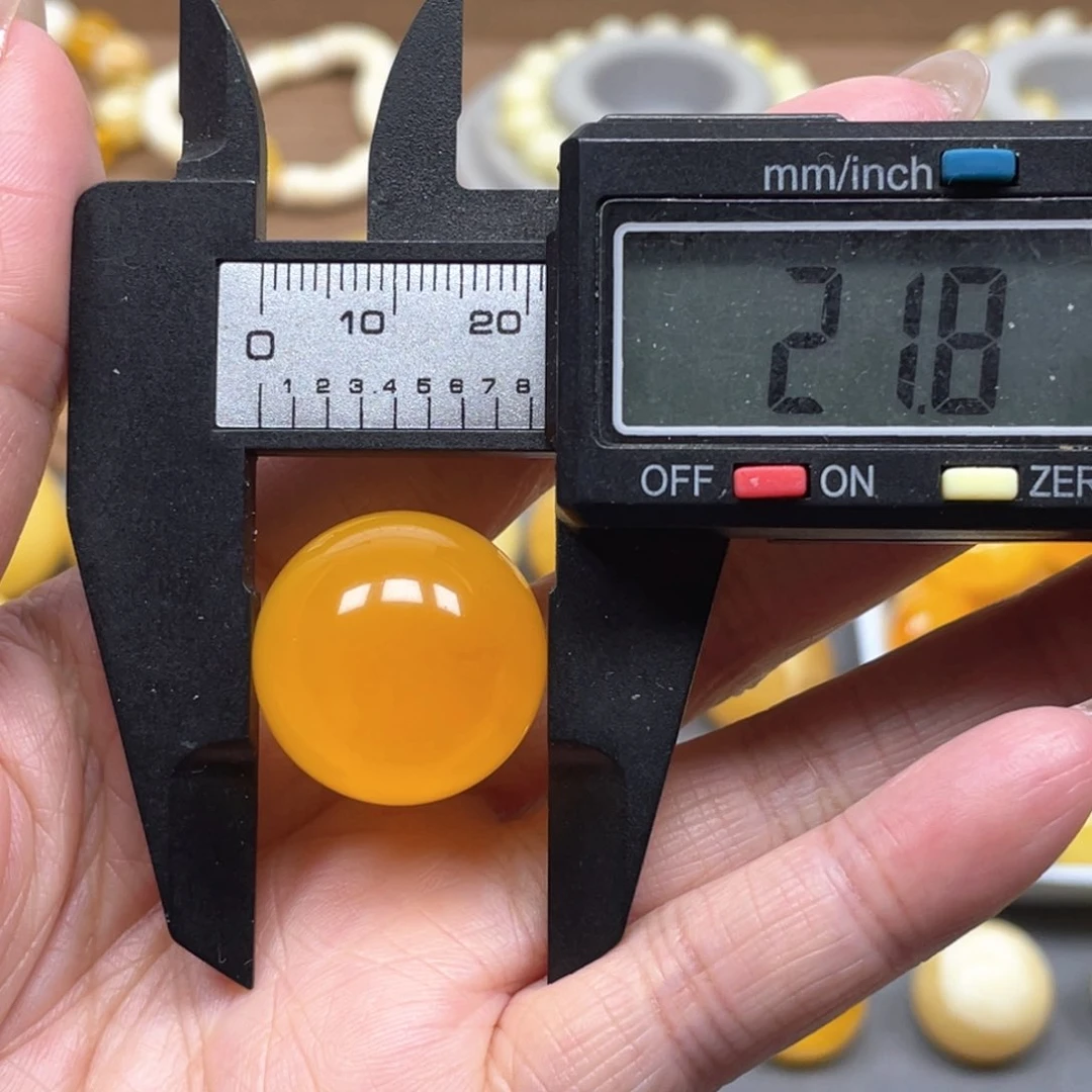 八****未镶嵌琥珀裸石天然