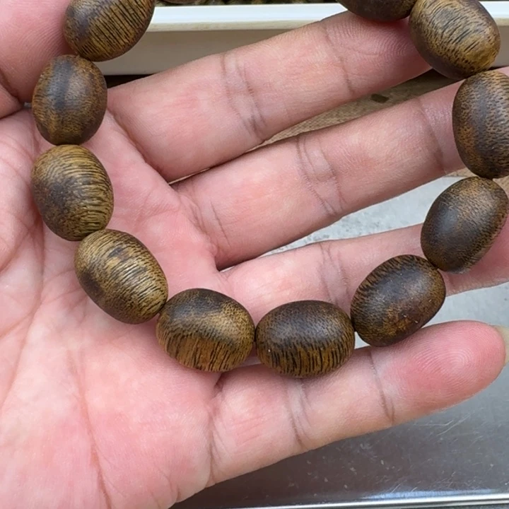 知***足沉香手串乌身手串12克加