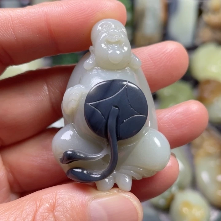 和田玉未镶嵌挂件