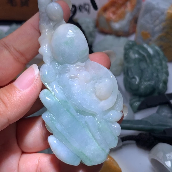 翡翠未镶嵌颈饰保真天然A货翡翠