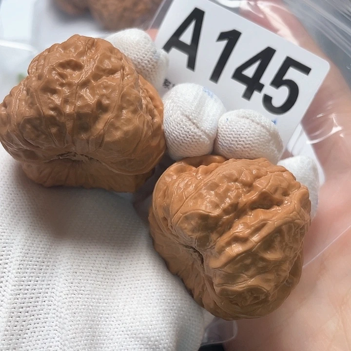 文玩核桃把件肉蛙42.5 45