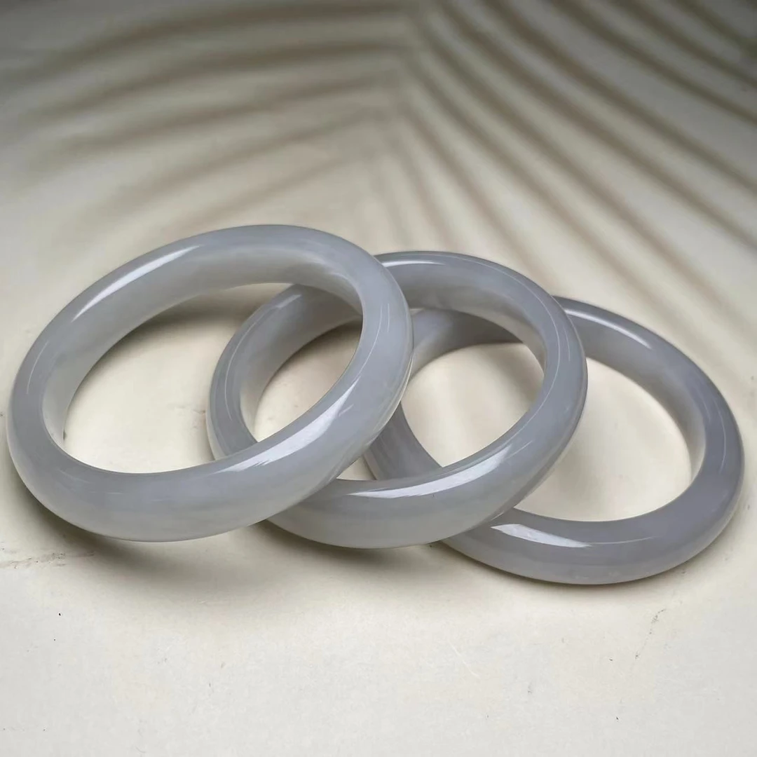 菲菲珠宝好*和田玉手镯~多样性发一