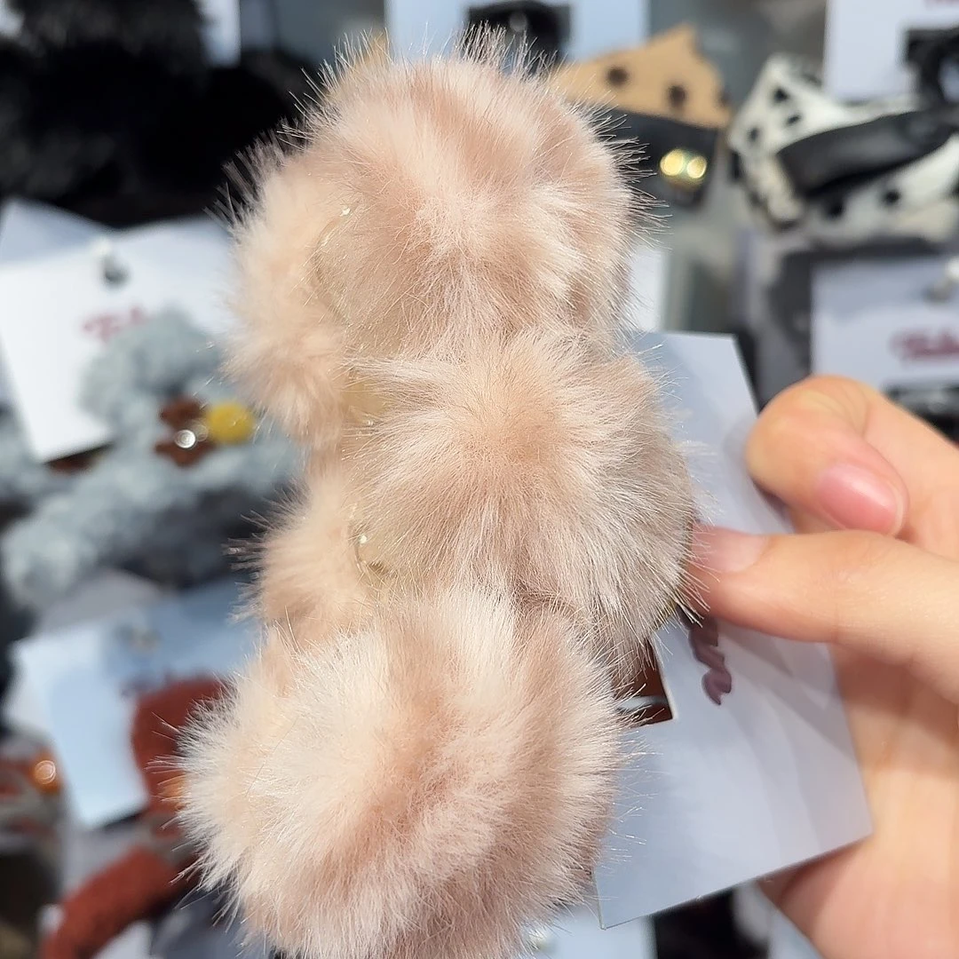 布艺铁合金粉豹纹球抓夹