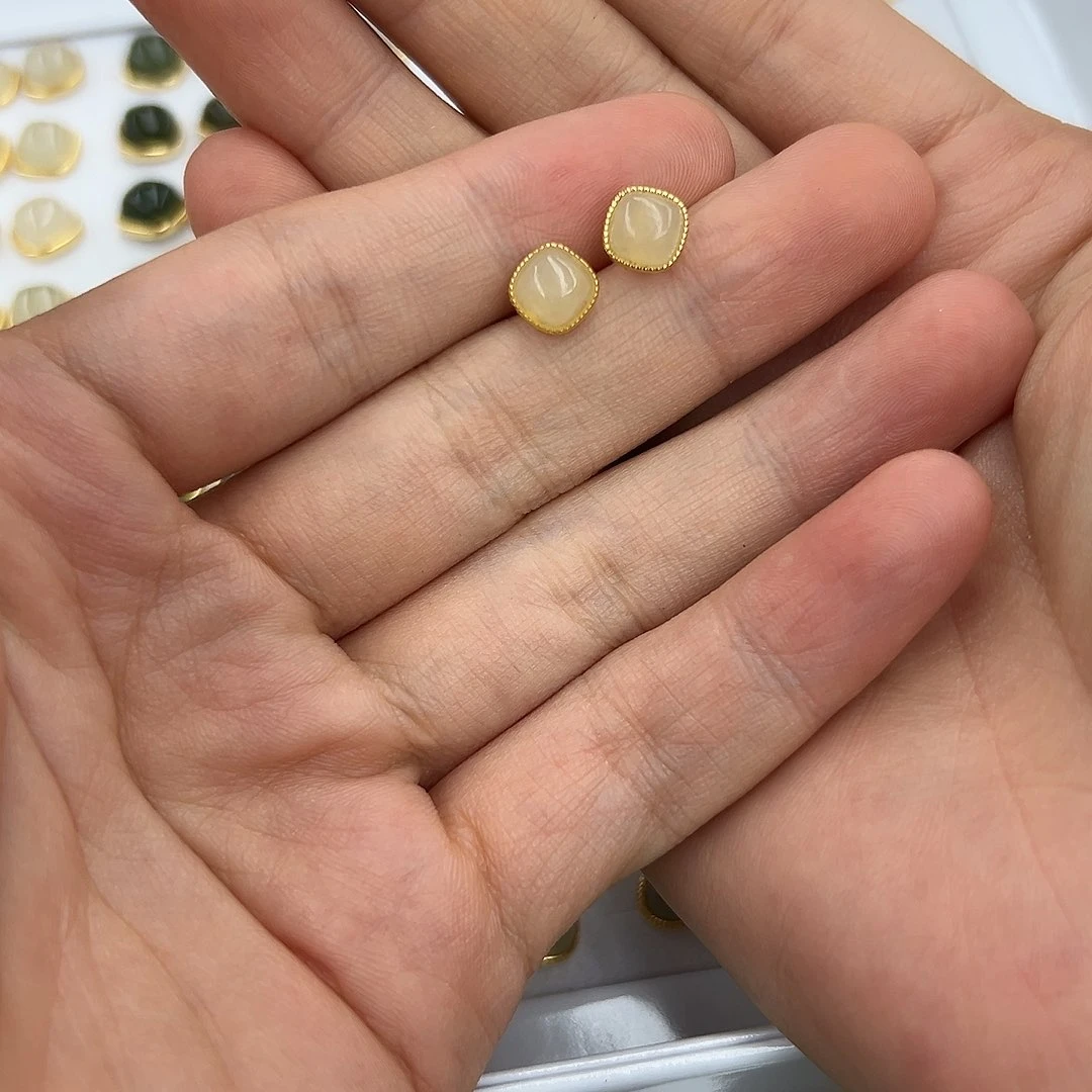 和田玉银S925镶嵌耳饰