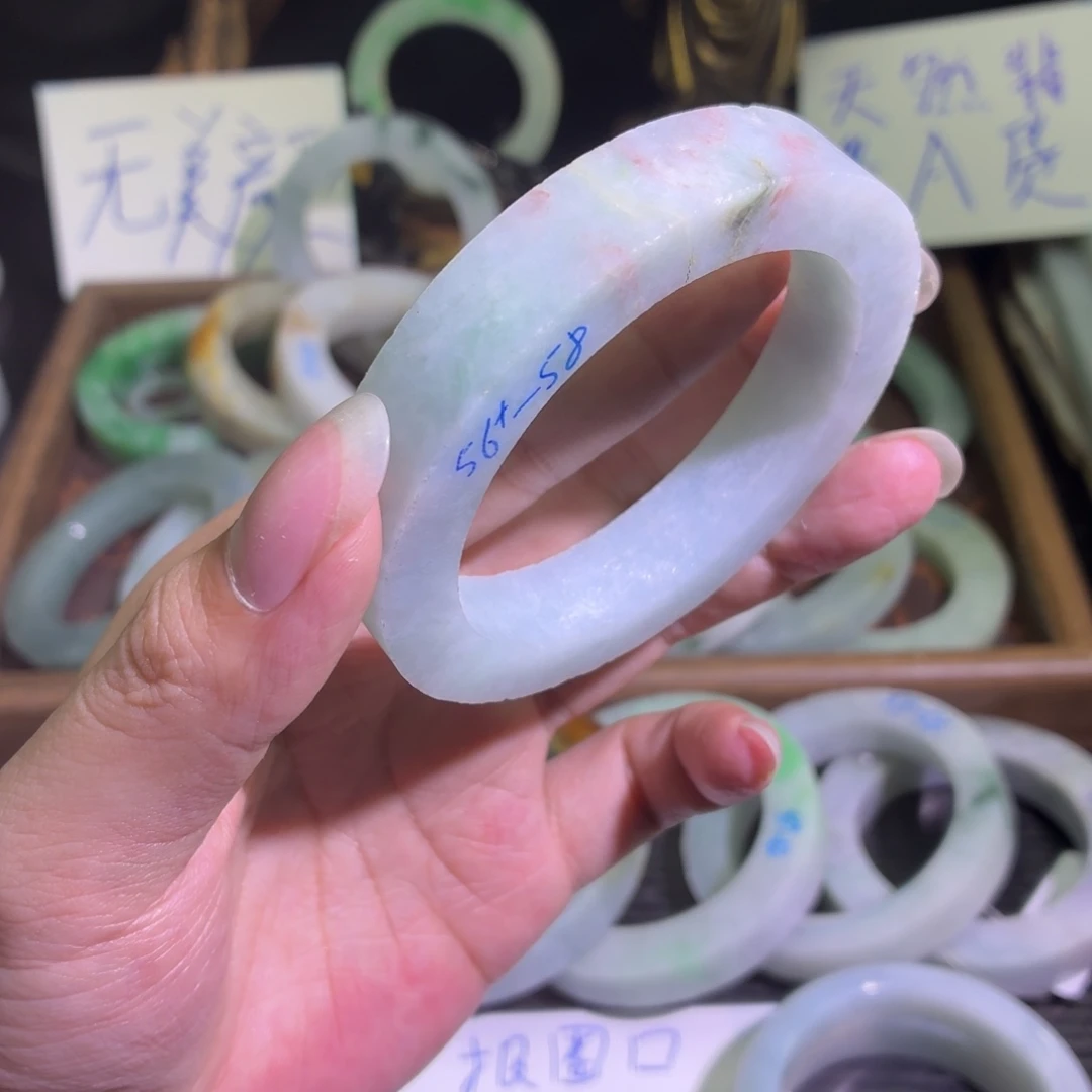 定制翡翠未镶嵌翡翠A货手镯毛胚定制