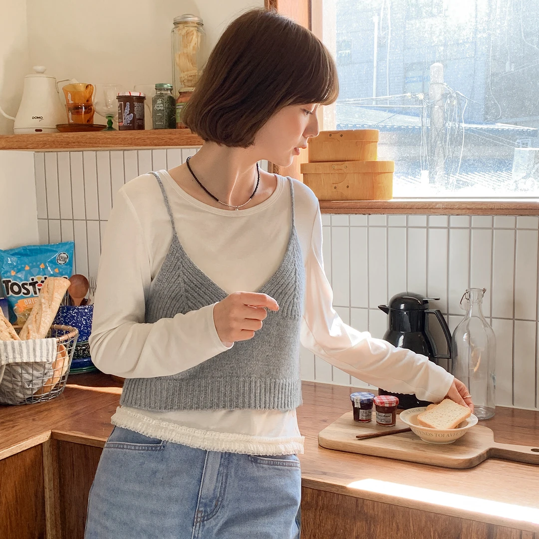 【现货】【奶油花边】FS502S005侧边纽扣打底衫