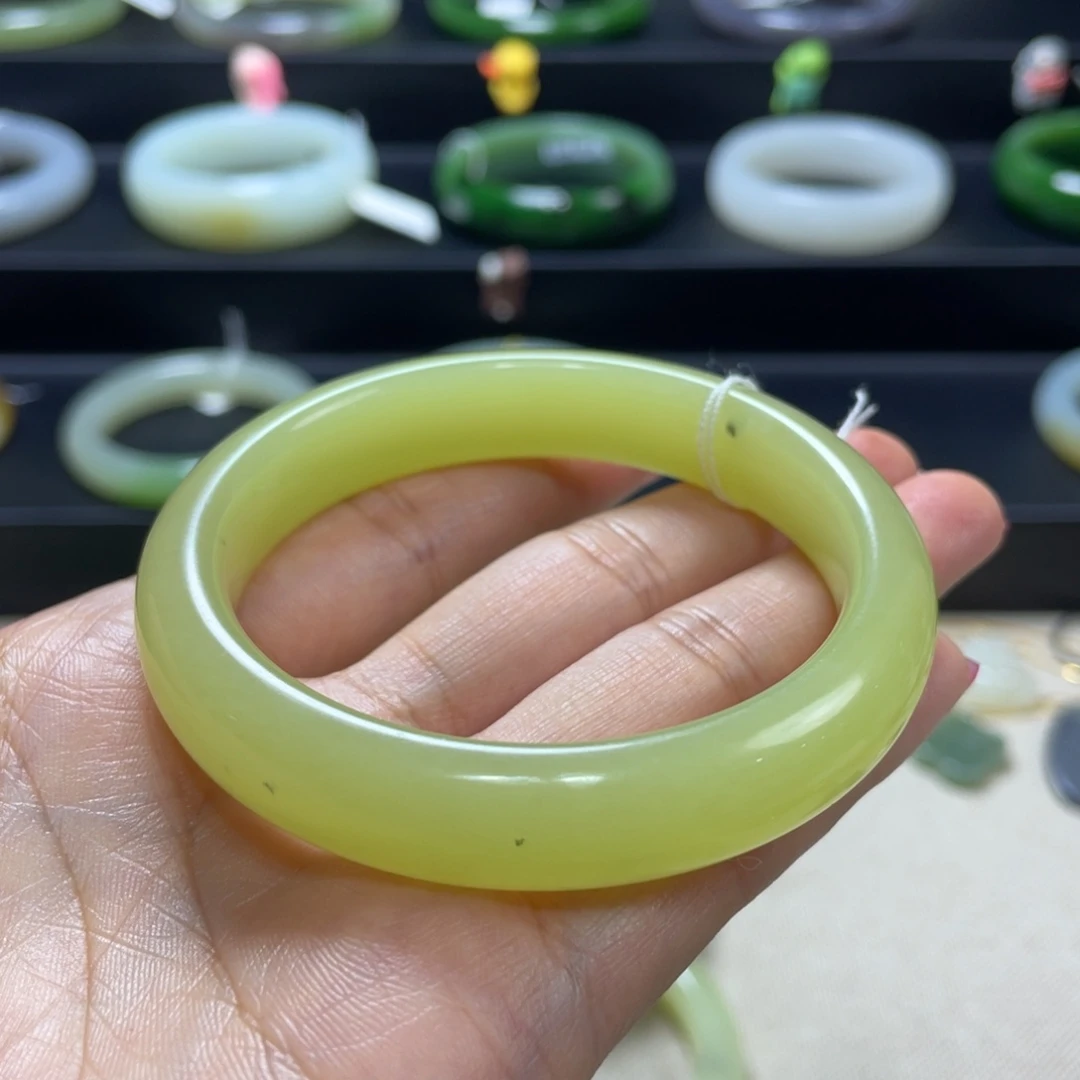 和田玉未镶嵌手镯青海细料黄口