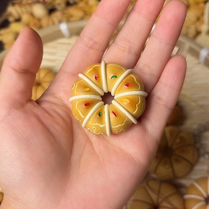 聂****葫芦笙是最可爱滴小孩呀笑