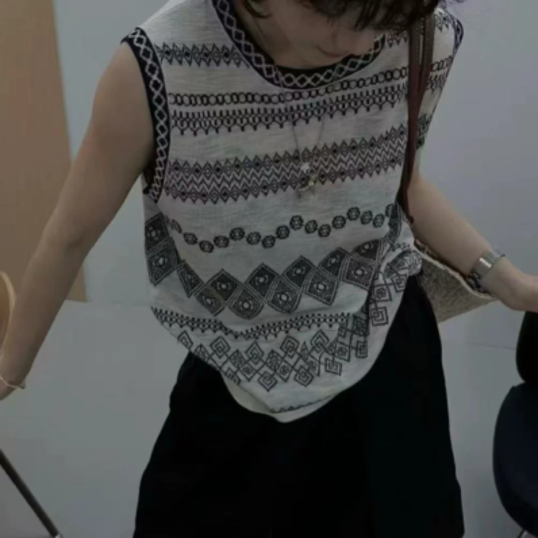 撞色圆领无袖菱形提花针织背心女夏季宽松显瘦气质百搭上衣2881