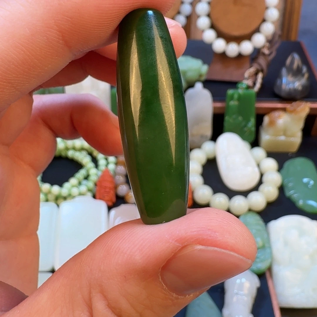 @***…和田玉未镶嵌项链