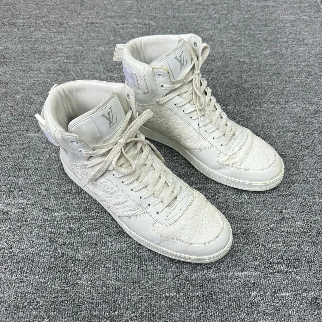 95新 LouisVuitton/路易威登 老花暗纹魔术贴板鞋/42码/公价7550