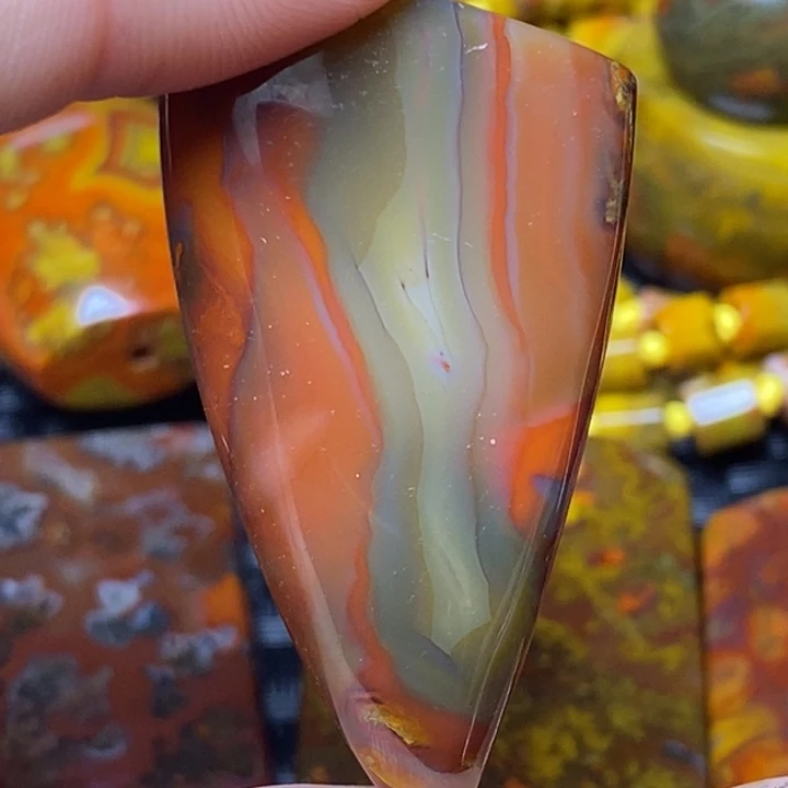 玛瑙/玉髓颈饰足银镀金镶嵌