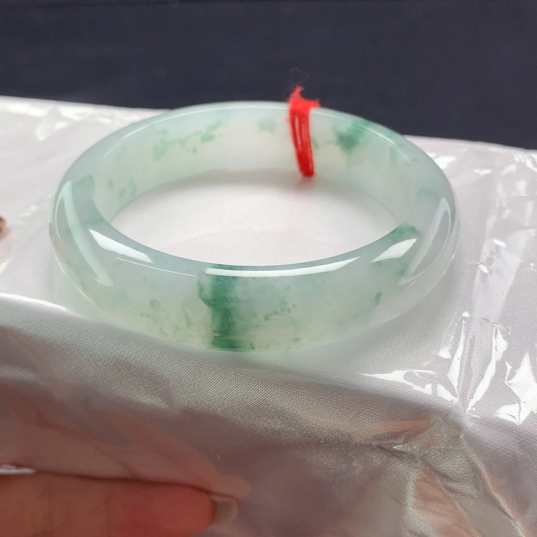 翡翠手镯未镶嵌（47号）