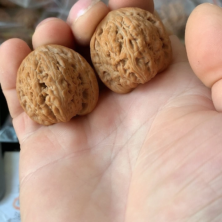 文玩核桃吊坠冬**爸34红玛瑙