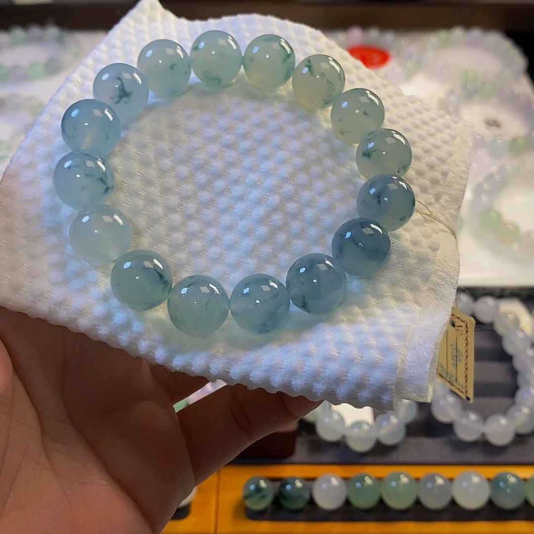 定制翡翠未镶嵌翡翠.