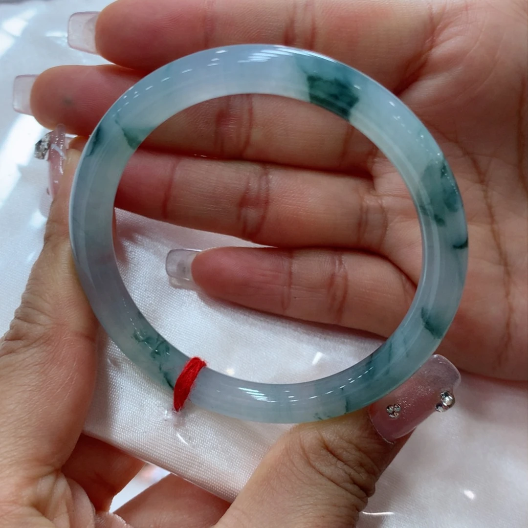 翡翠手镯未镶嵌买断