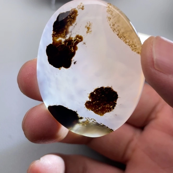 玛瑙/玉髓颈饰未镶嵌张*玮