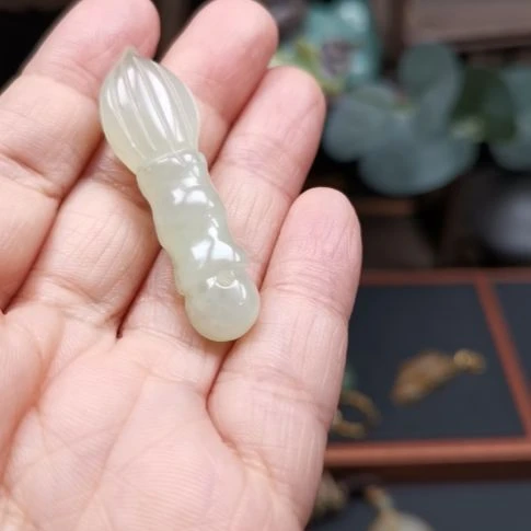 岫玉颈饰未镶嵌T****l文昌