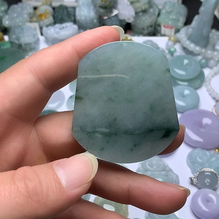 翡翠未镶嵌颈饰天然翡翠