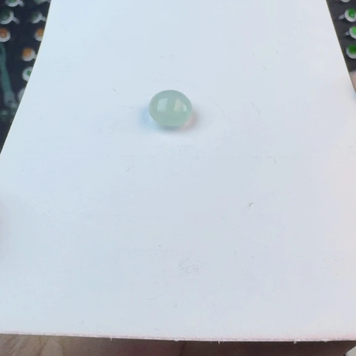 翡翠挂件未镶嵌翡翠戒面