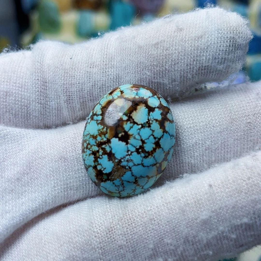 绿松石颈饰未镶嵌