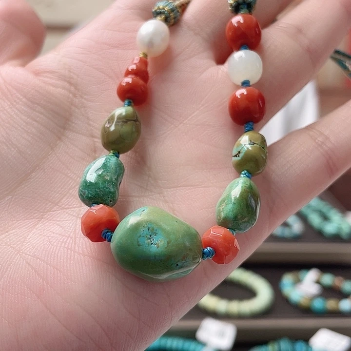 未镶嵌绿松石珠宝奇石