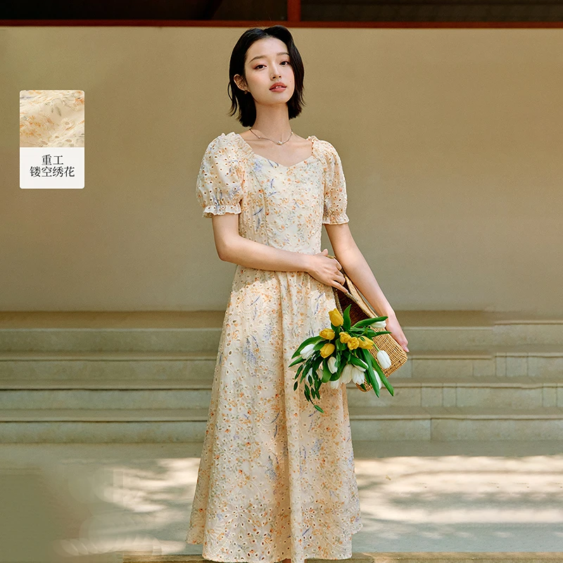 【一秒入夏】茵曼夏季法式重工镂空刺绣连衣裙女气质打揽无袖裙子