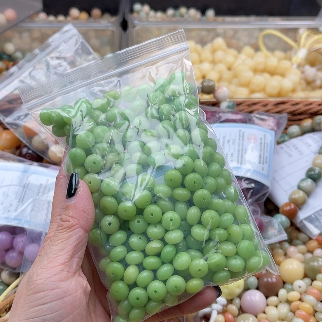 白玉菩提吊坠A/10mm/150颗锅底