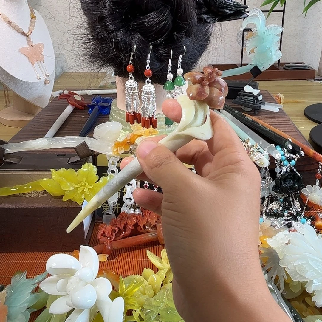 蛇纹石玉合金发饰