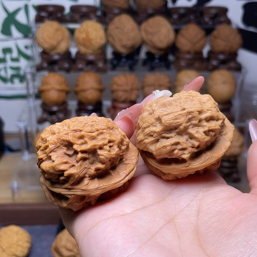 文玩核桃把件7…………45mm