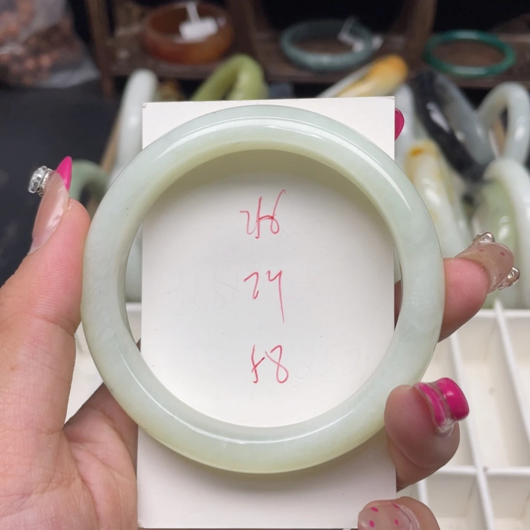 未镶嵌蛇纹石玉手镯