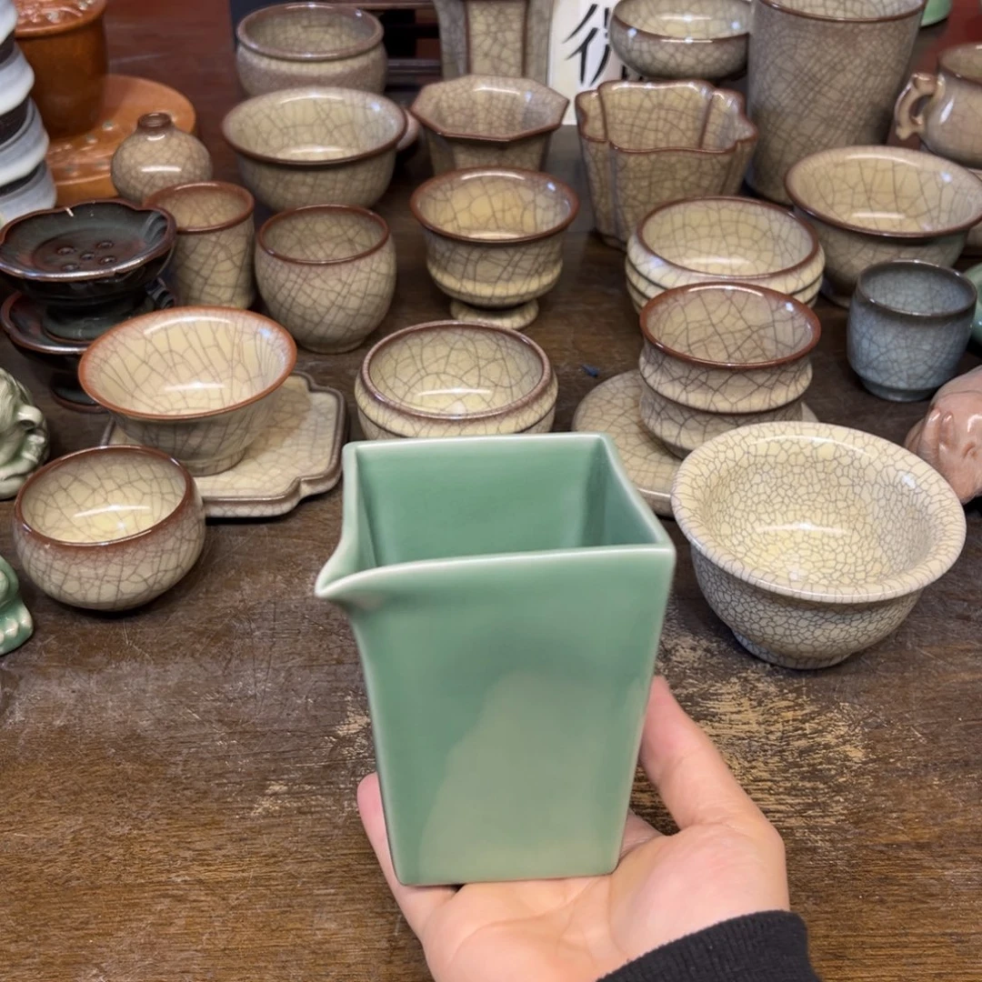 微瑕青瓷浮力特价