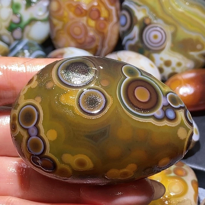 玛瑙/玉髓未镶嵌珠宝奇石45