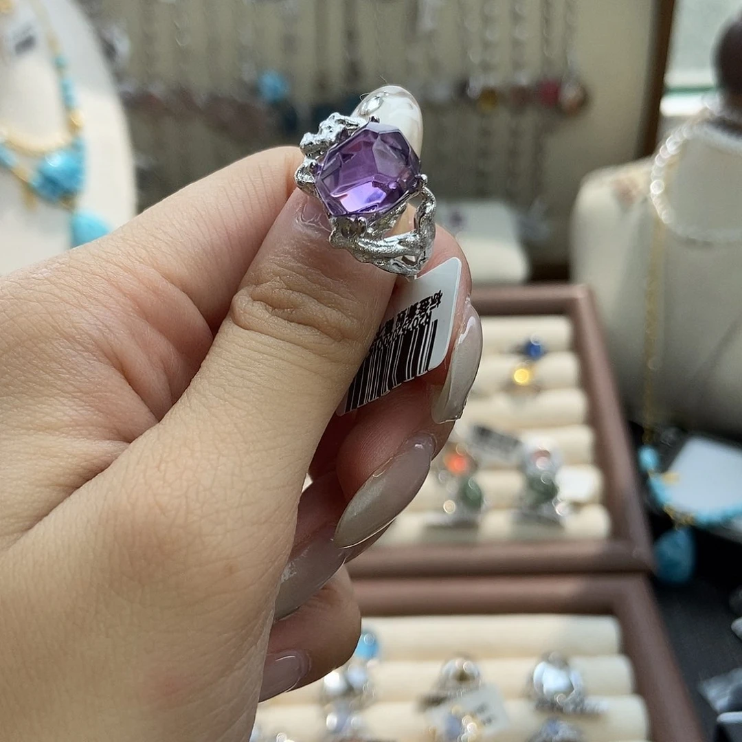 神***经水晶戒指银S925镶嵌巴西紫水200