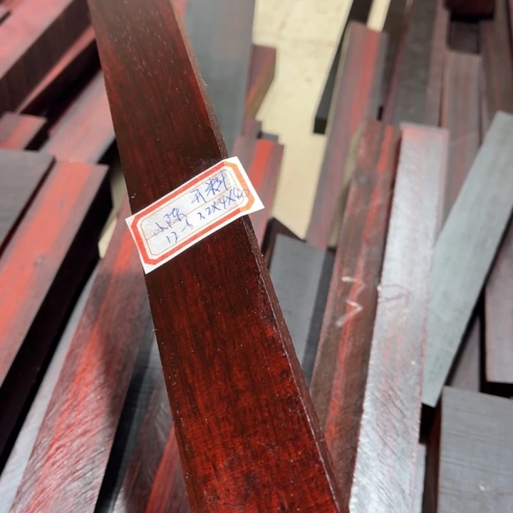 紫檀木类端景台小***1